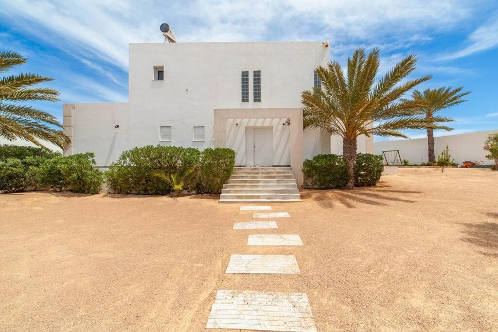 Dar Meryem Villa Piscine Sans Vis-A-Vis Djerba Midoun Εξωτερικό φωτογραφία